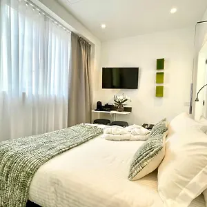 https://le-muraine-hotel.it-lombardy.com